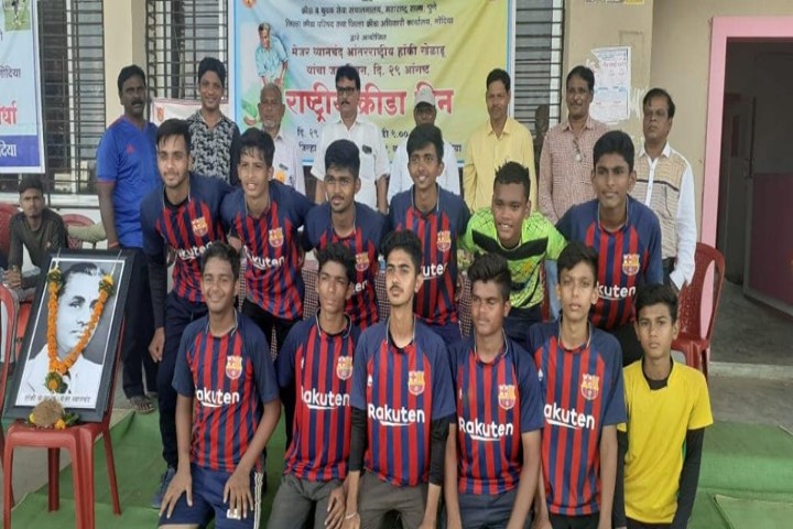 St Xavier High School-students