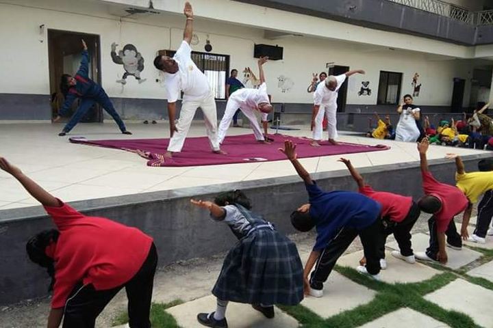 Sushganga Public School-Yoga
