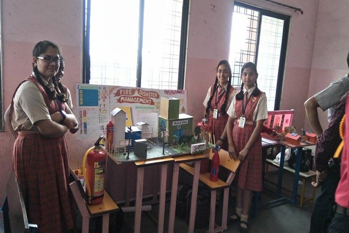 Swarnleela International School-Science Ehibition