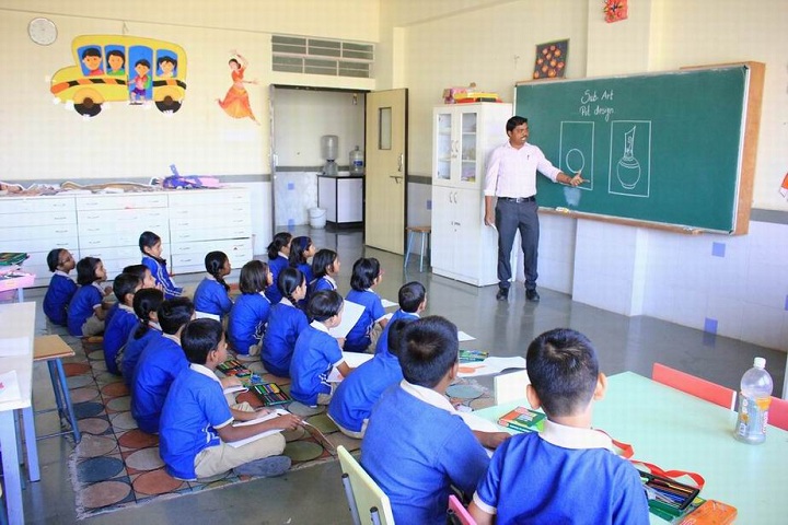 The Dwarka School-Drawing Class