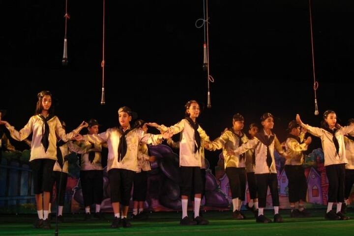 Delhi Public School-Dance