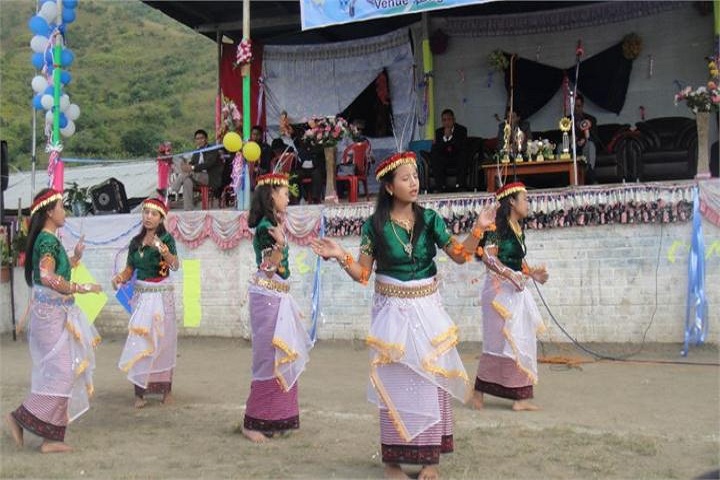 Ideal English School-Events dance