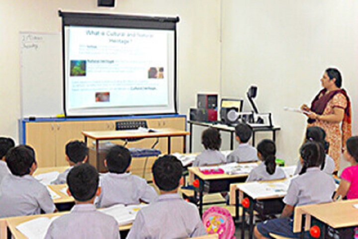 Diksha International School-Smart Classroom