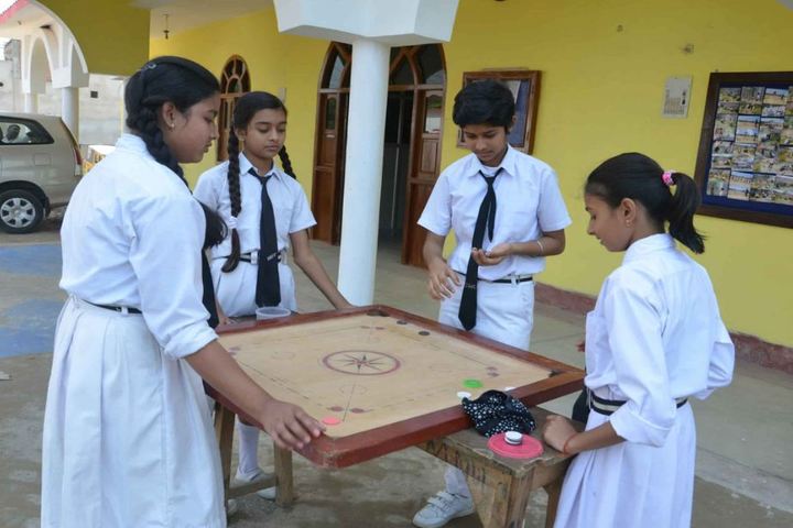 Divya Bhaskar Public School-Indoor Games