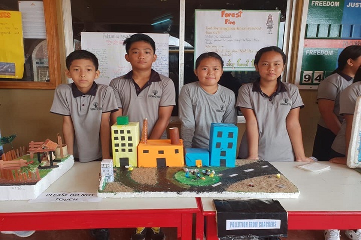 Maple Tree School-Science Exhibition