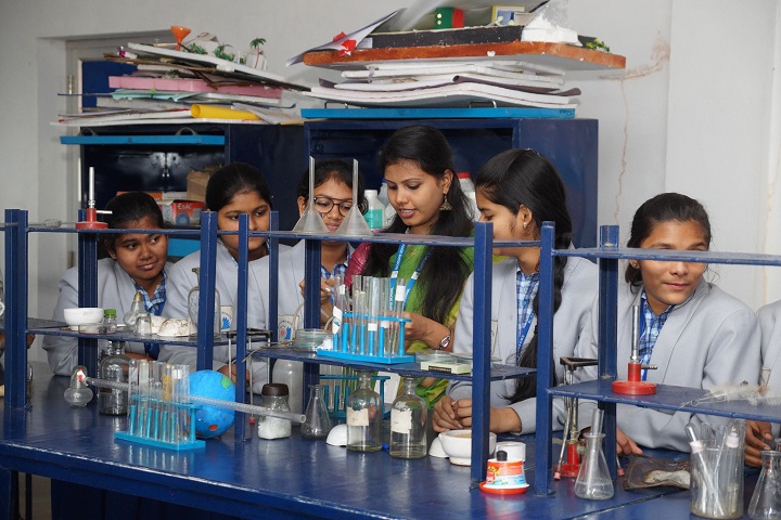 Blossoms School-Laboratory