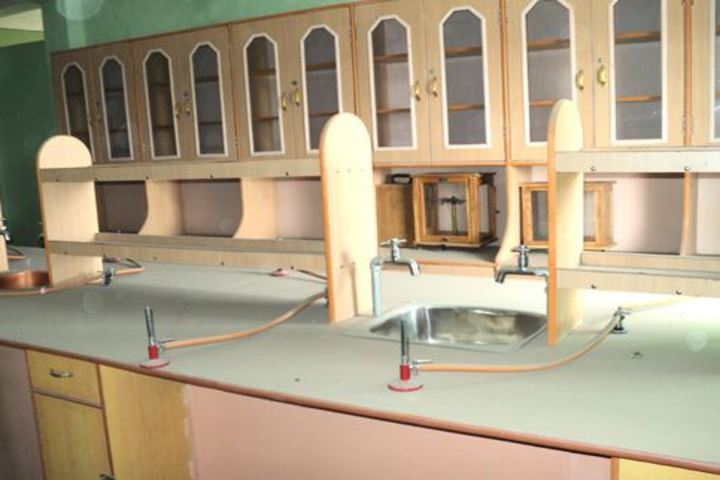 Don Bosco Convent School-Laboratory
