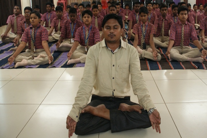 Carmel English School-Yoga-Classes