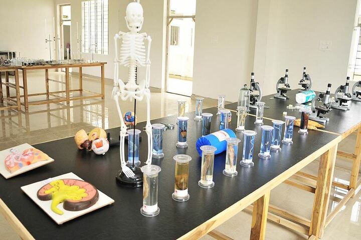 Accord School-Laboratory