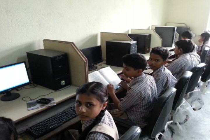 Doon Senior Secondary School-Computer Lab
