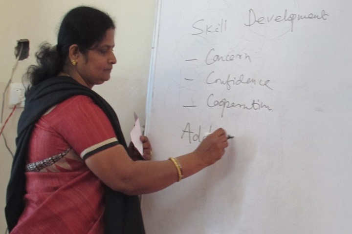 Ghanshyam Hemlata Vidya Mandir-Skill Development Programme
