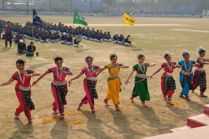 Modern Public School-Dance