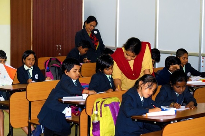 Mount Litera Zee School-Classroom