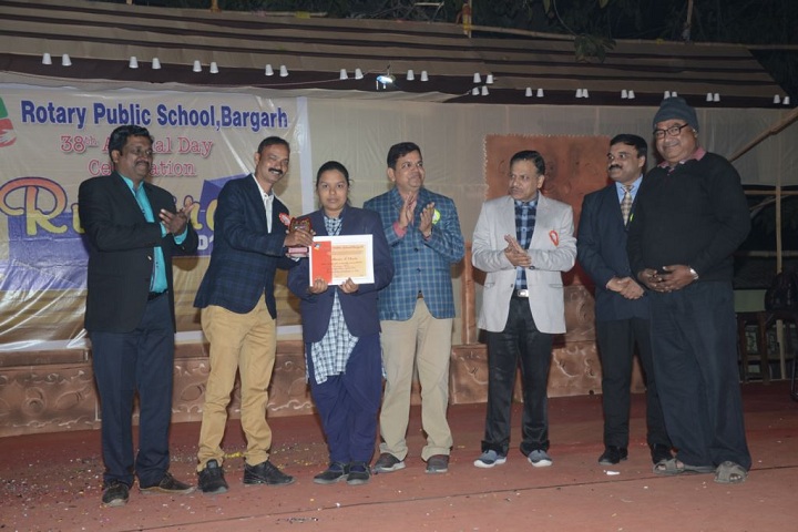 Rotary Public School-Prizes