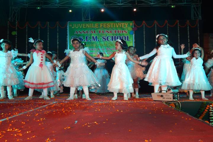 Santanu English Medium School-Annual Day