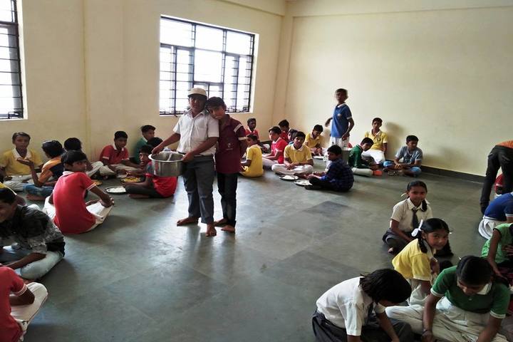 Swami Vivekanand Government Model School-Food Festival