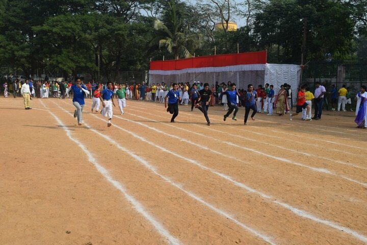 Venkateswar English Medium School-Sports Day