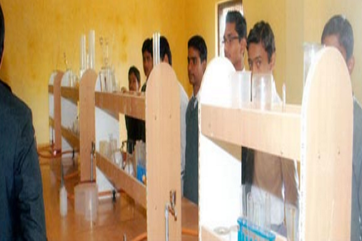 Guru Vashistha Vidyayan-Chemistry Lab