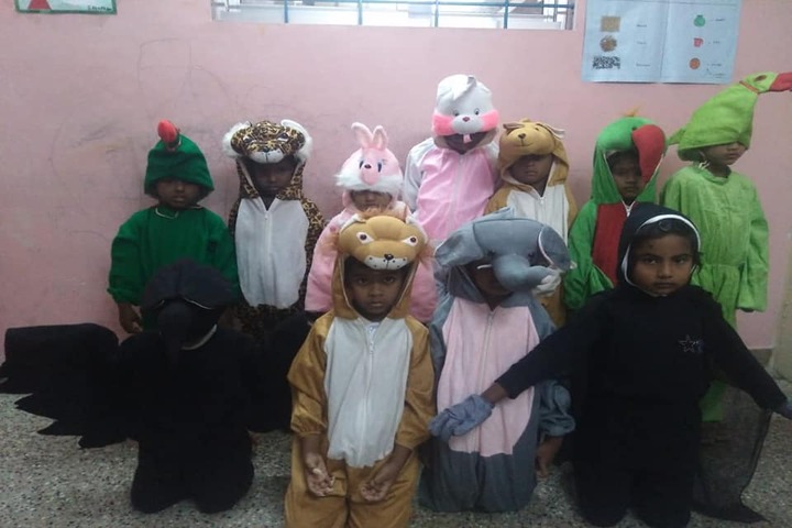 Aditya Vidyashram-Fancy Dress