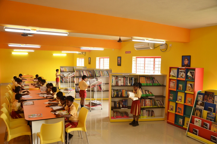 Brainy Blooms LEcole Internationale-Library