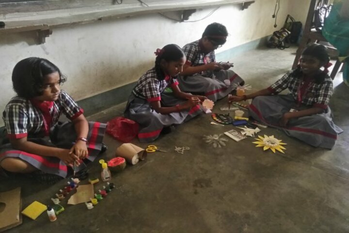 Kendriya Vidyalaya No 2-Art And Craft