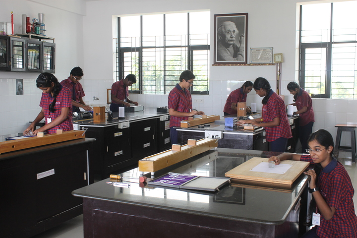The Study School-Physics Lab