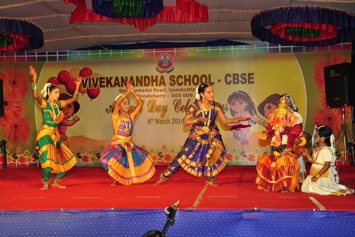 Vivekanandha School-Annual Day Dance