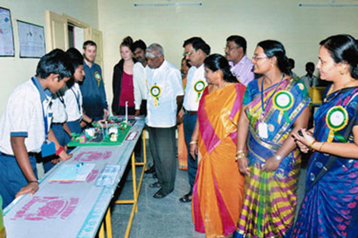 Vivekanandha School-Science Exhibition
