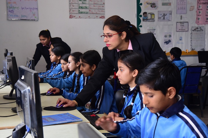 A and Ms Gems Cambridge International School-Computer Lab