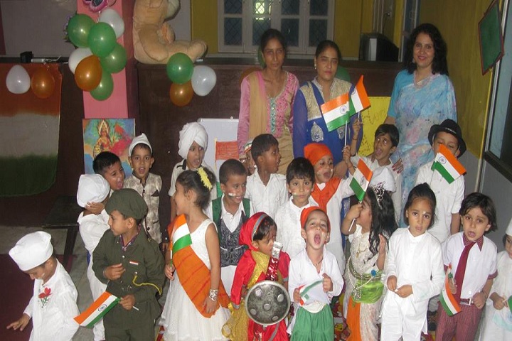 Aadhar Public School-Independence day