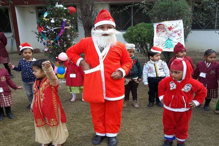 Alpine Public School -Chiristmas Celabrations