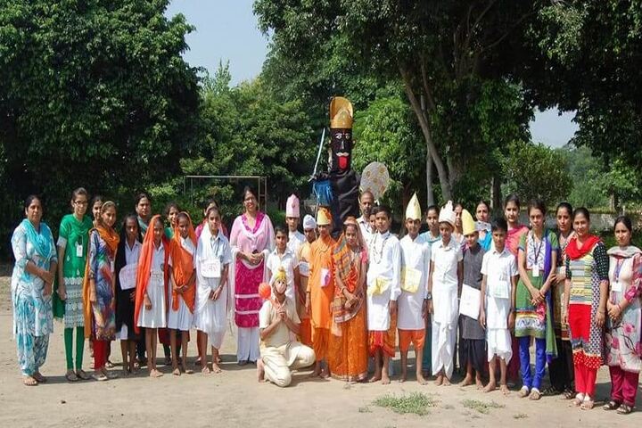 Alpine Public School -School Trip