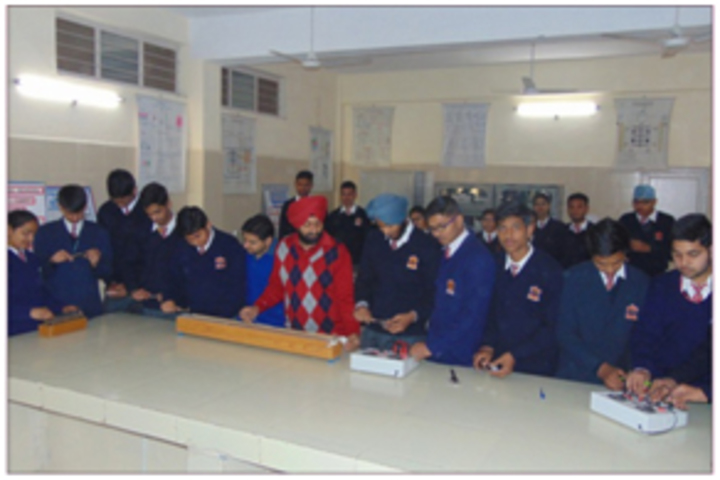 Army Public School-Physics Lab
