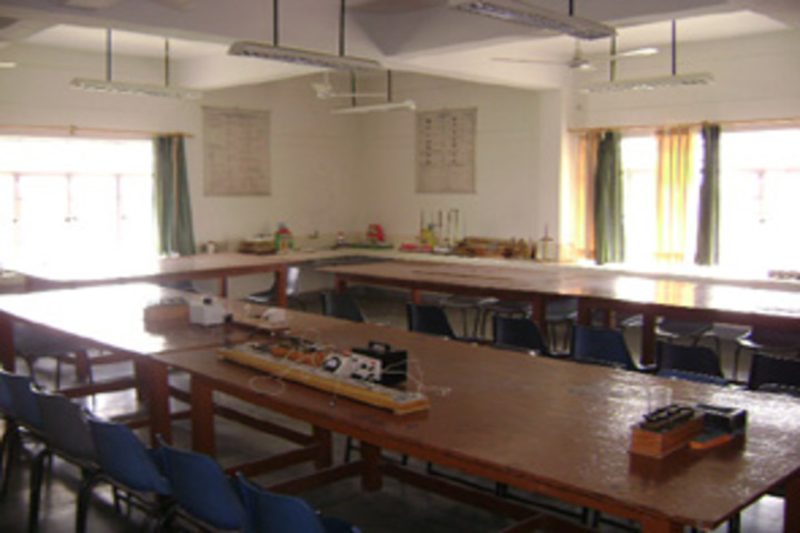 Army Public School-Physics Lab