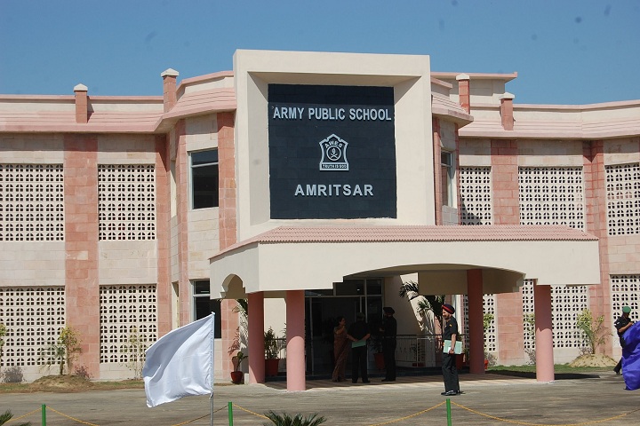 Army School-Campus-View front