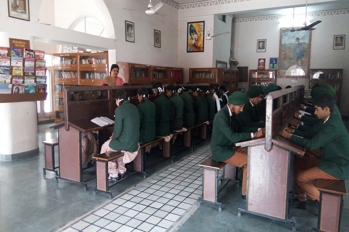 Baba Farid Public School-Library