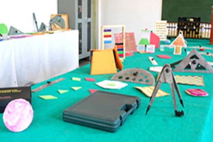 Akshara Vaagdevi International School-Maths Lab