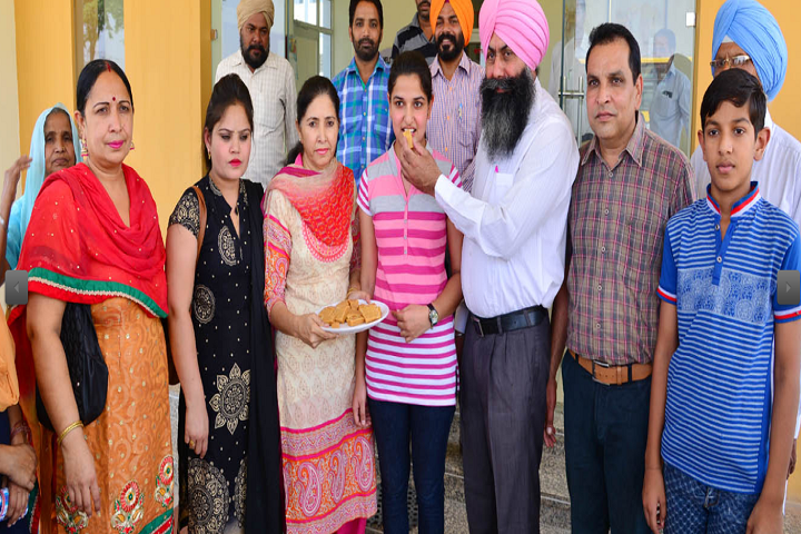 Baba Sahib Dass Public Senior Secondary School-Group Photo