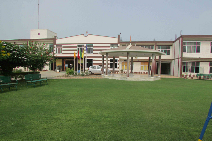 Babu Brish Bhan Dav Pub School-Campus-View