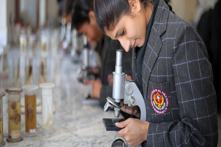Bhai Roop Chand Public School-Laboratory