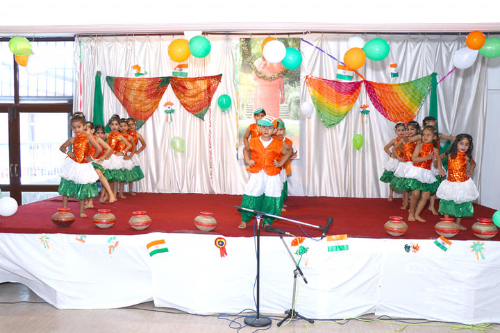 Brahmrishi Mission School-Independence Day
