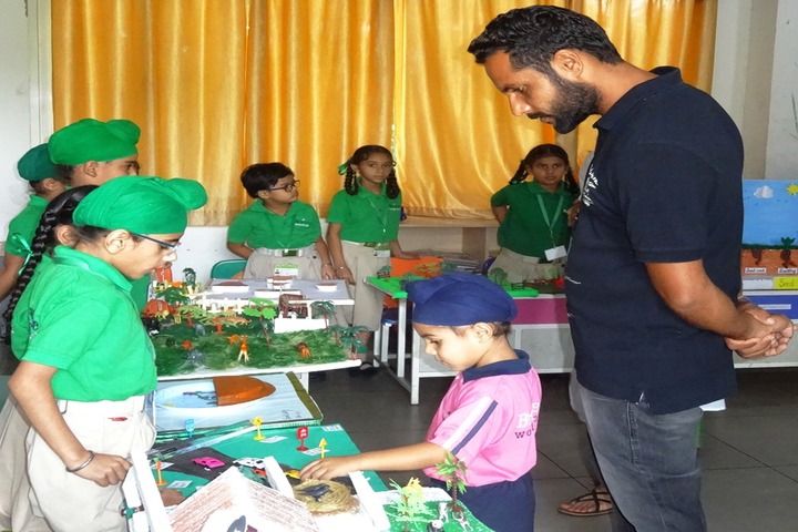 Braintree World School-Science Exhibition