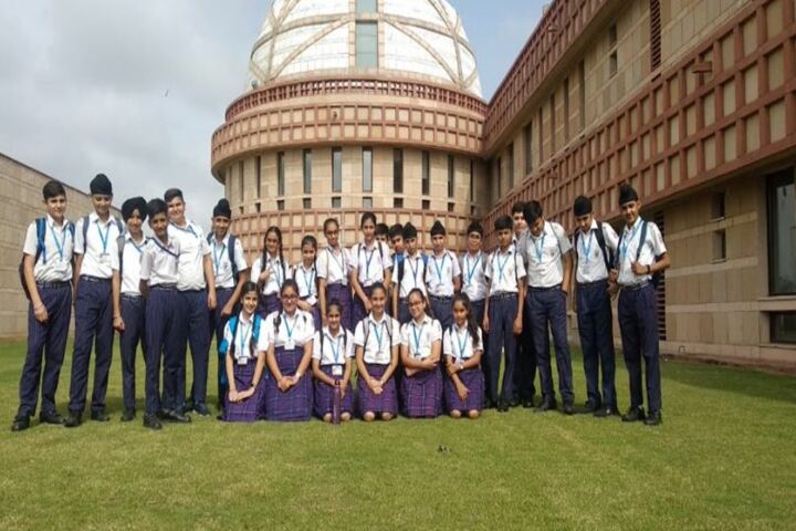 Cambridge International School-Educational Tour
