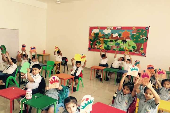 Cambridge International School-Classroom Activity