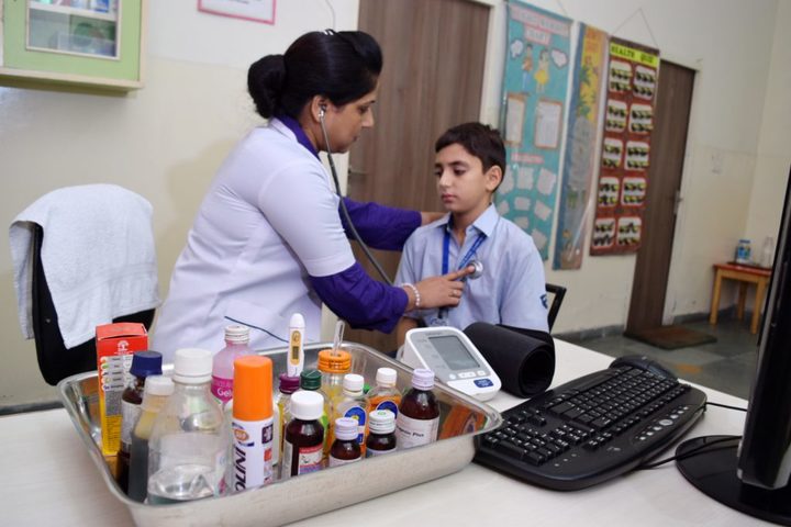 Cambridge International School-Health Checkup
