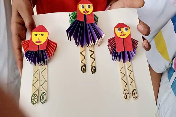 Comfy International Convent School-Craft