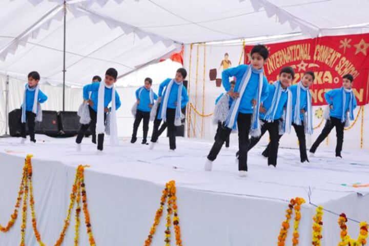 Comfy International Convent School-Dance Activity