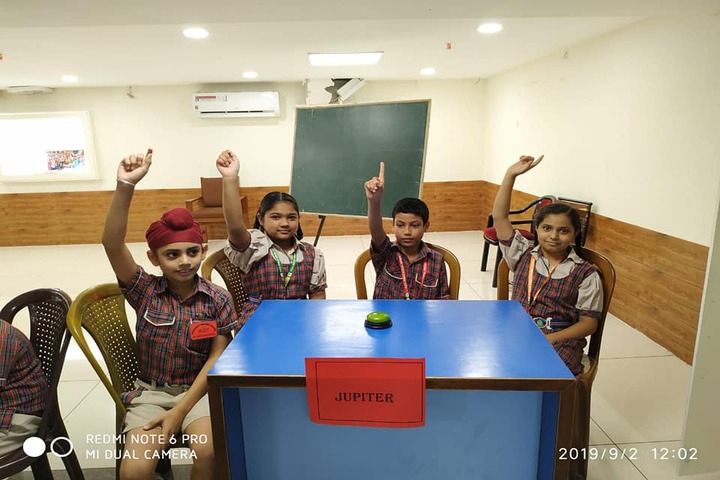 D A V Public School-Quiz Competition
