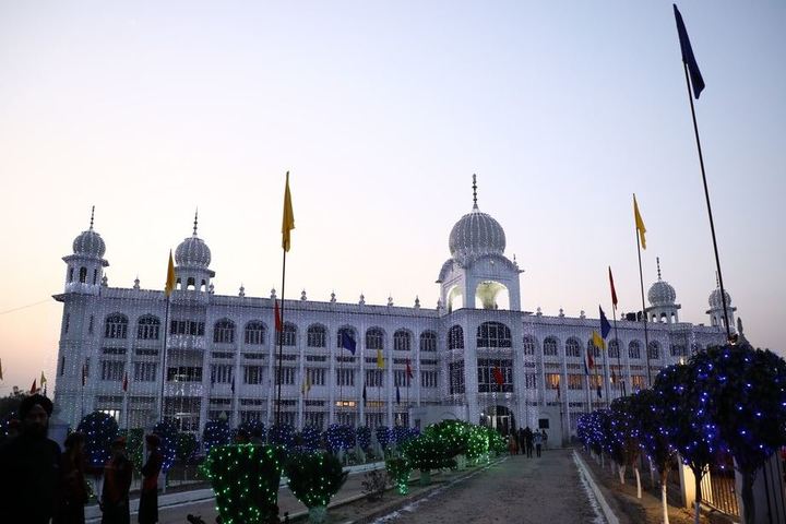 Dashmesh Parivar International School-Building