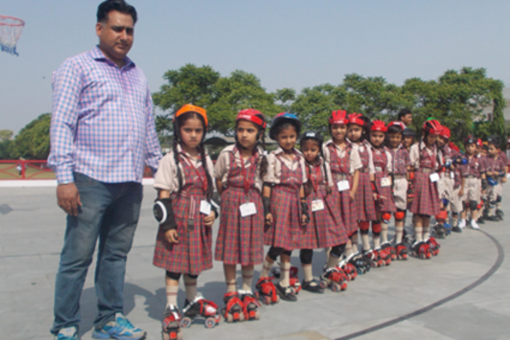 DAV Global School-Skating